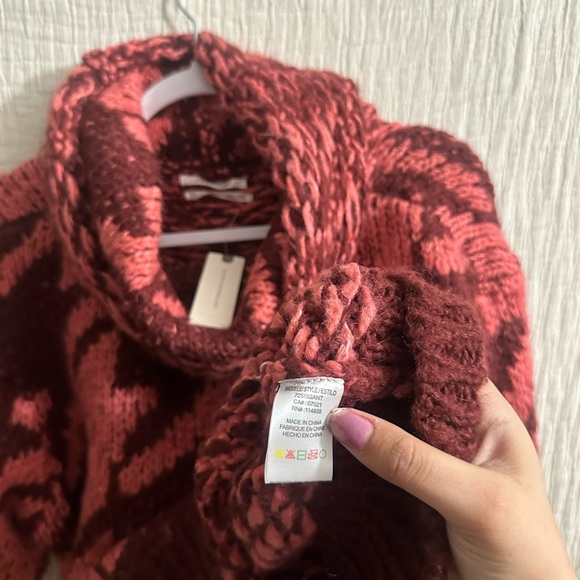 NWT Anthropology Ginny Pink Houndtooth Oversized Cowl neck sweater Sz sm - Picture 7 of 7